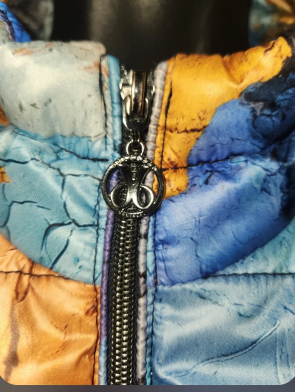 Dolcezza Simply Art Puffer Vest - Picture 5 of 8